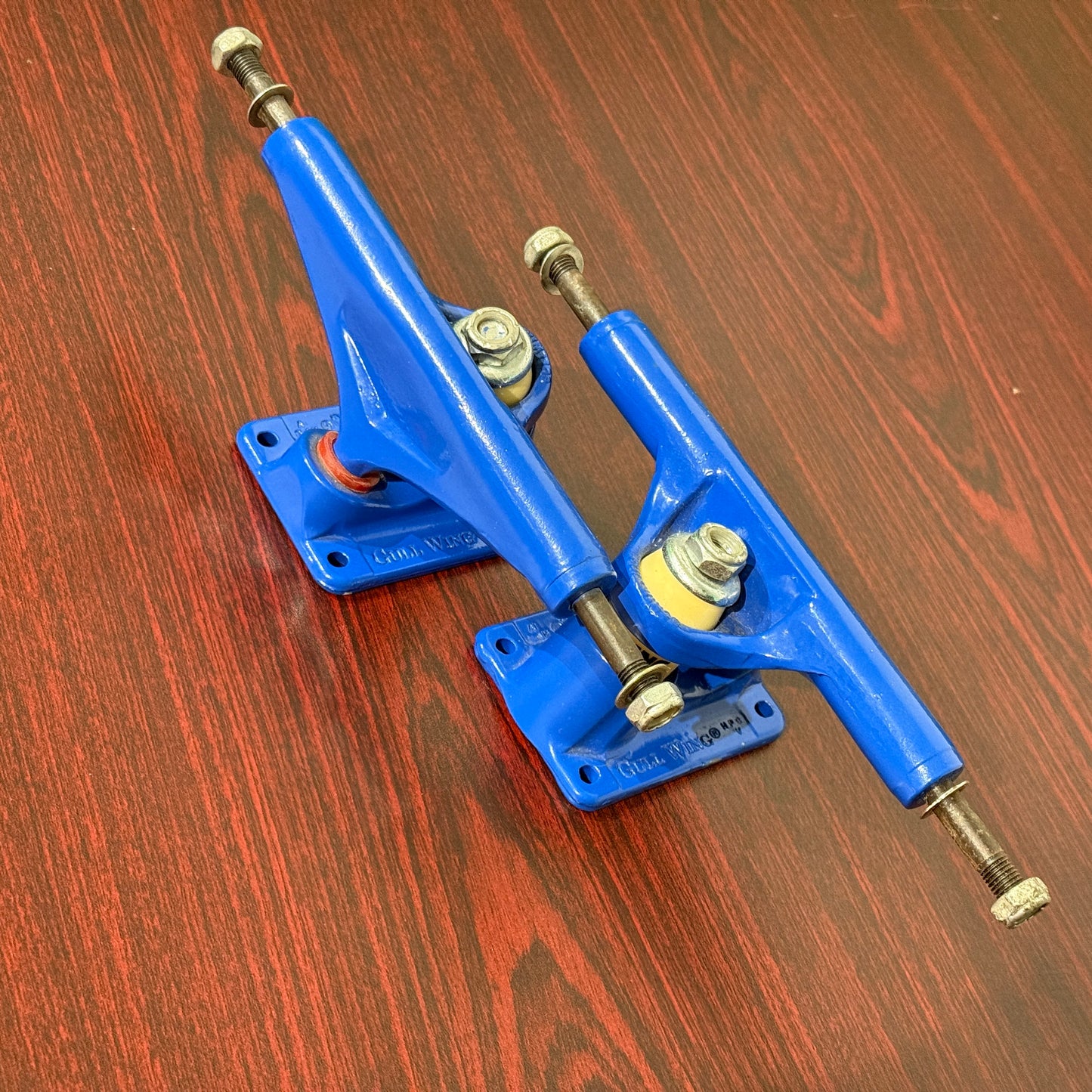 Vintage Gullwing H.P.G. IV Skateboard Trucks (8.5”) — NOS Original