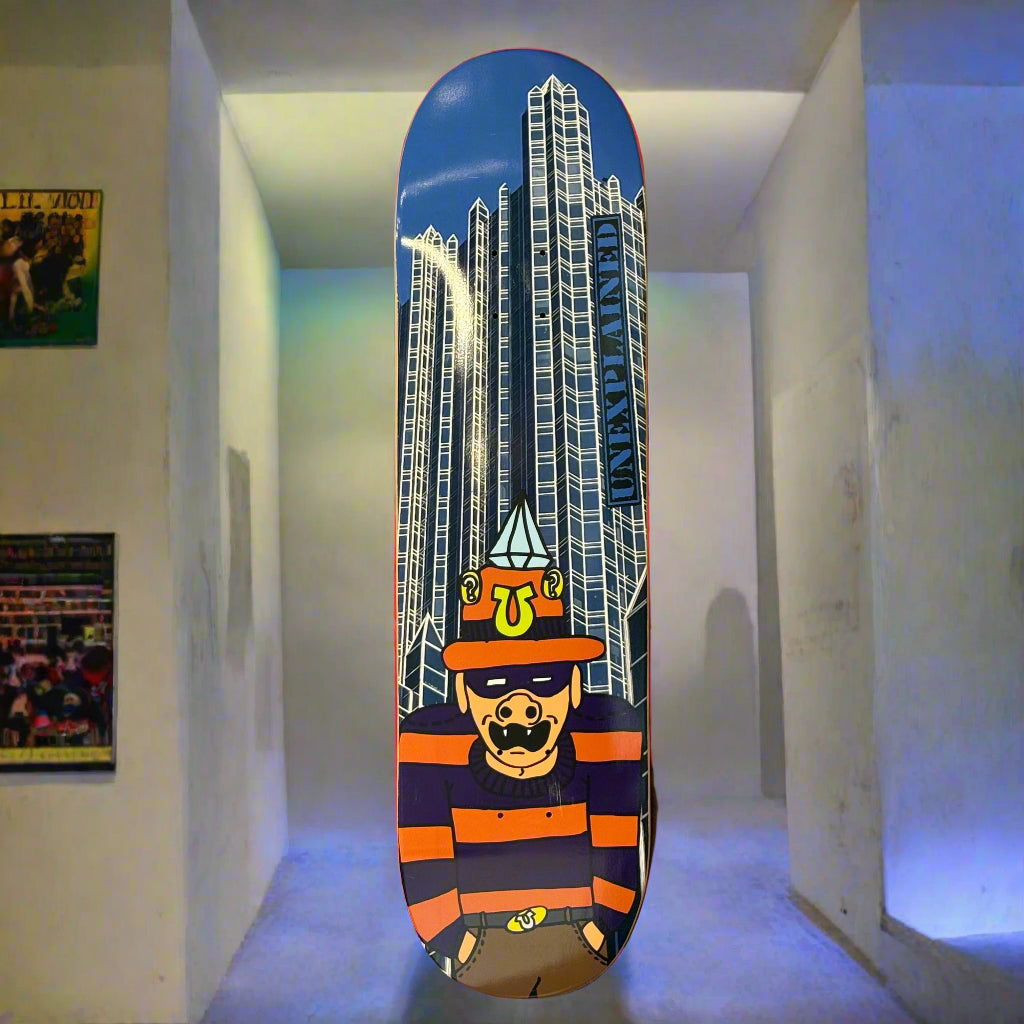 Unexplaned - Skate Deck (Skyline Bandit)